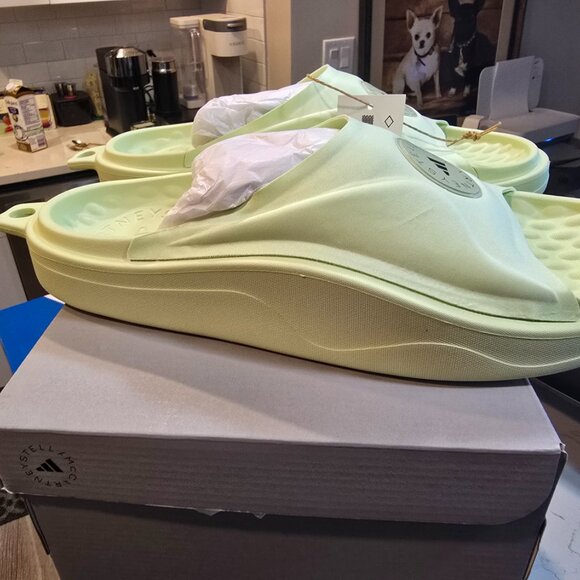 Stella McCartney x Adidas Women’s Size 9 Halo Carbon Light Green Slides JI1217 - Picture 7 of 14